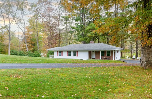 Emporium Cottage | Elk Valley Cottage is the cozy home away from home you have been looking for!