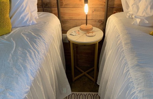 Canton Resort | ElKen Retreat Experience: relax, rest, enjoy Suite 3