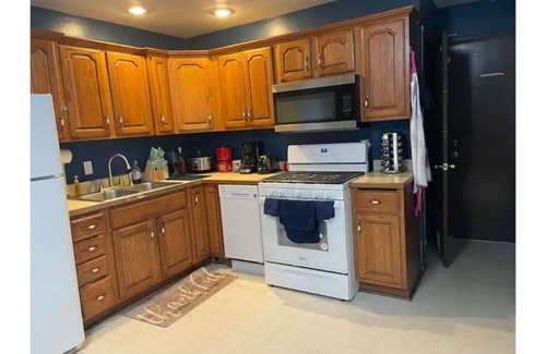 Elkhart House | Elkhart home with 3 bedrooms and separate office