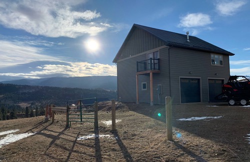 Jefferson City House | Elkhorn Mountain Views - One Bedroom House/2 Car Garage - Helena - Jeff City