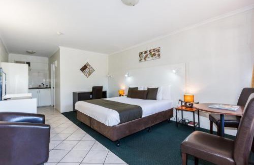 Alice Springs Hotel | Elkira Court Motel