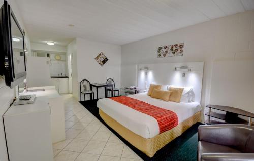 Alice Springs Hotel | Elkira Court Motel