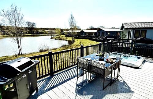 Woodhall Spa House | Ella Lodge