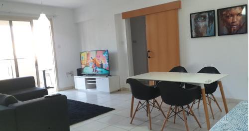 Kato Polemidia Apartment | ELLA LUXURY APARTMENT - (BREAKBOOKING CY)