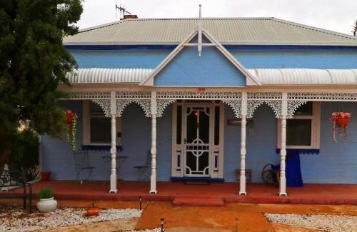 Broken Hill House | Ella's Place