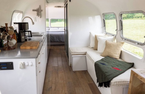 Limestone House | Ella the Airstream in Limestone