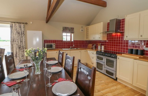 Wackerfield House | ELLABERRY, family friendly, with open fire in Ingleton, County Durham
