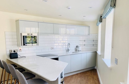 Castletown Cottage | Ellan Vannin - sleeps 5 guests in 3 bedrooms