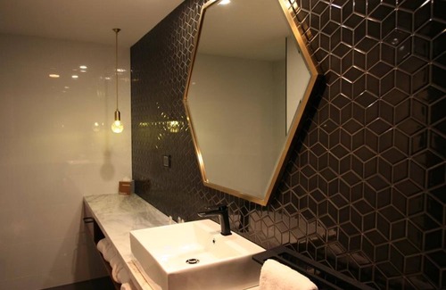 Port Pirie Hotel | Ellen Hotel