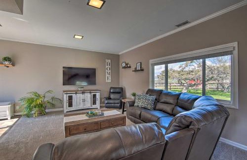 Ellensburg House | Ellensburg Home with Mountain Views on 3 Acres!