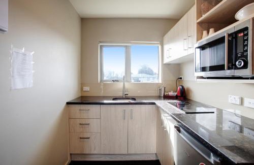 Greenlane - Ellerslie Hotel | Ellerslie Palms Motel