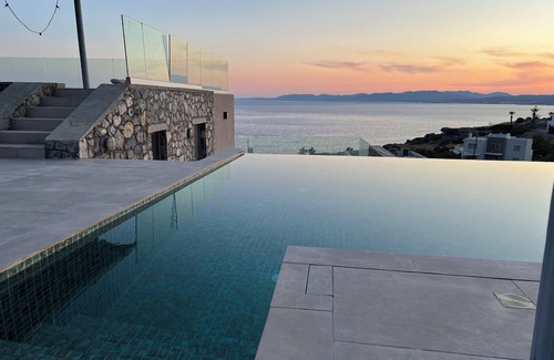 Rhodes Villa | Ellie's Villa