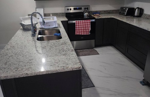 Freeport Apartment | Ellies Place