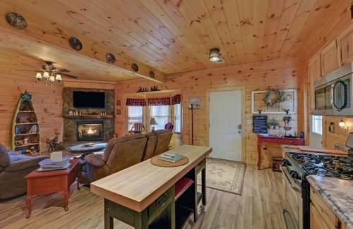 Ellijay Cottage | Ellijay River Cottage Star5vacations