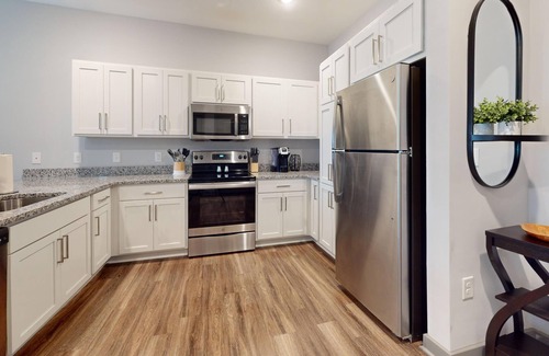 Coliseum Central Apartment | Ellipse Urban Hampton: Luxury Living with Resort Pool and Pet Spa