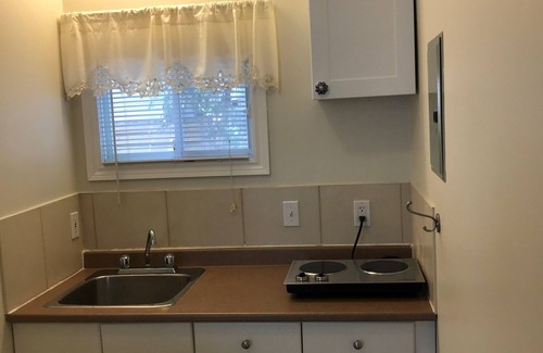 Niagara Falls Bed & Breakfast | Ellis House B&B, Niagara Falls