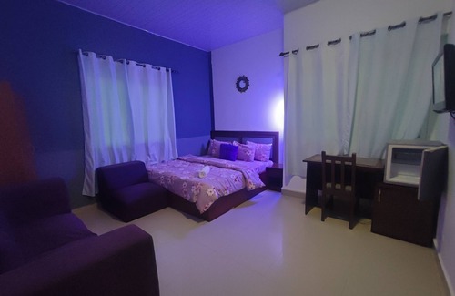 Mamprobi Hotel | Ellisa Hospitality and Hotel