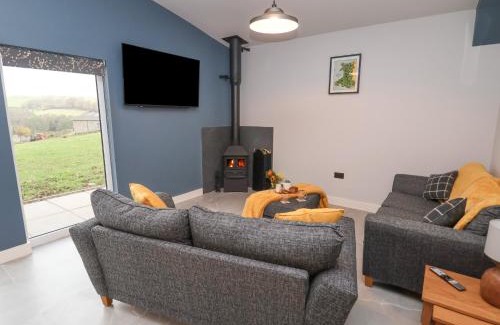 Ruthin House | Elliw