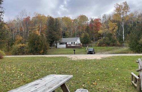 Ellsworth House | Ellsworth Lake Time Getaway