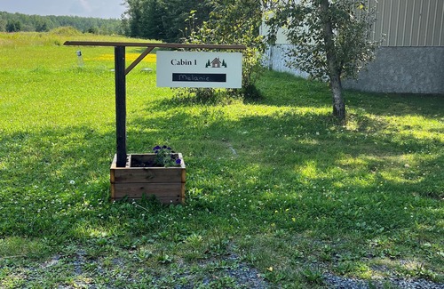 Dryden House | Elm Bay Cabin Rentals - Cottage #1