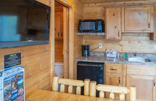West Glacier Cabin | Elm Cabin at West Glacier