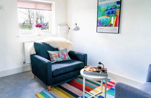 Ely House | Elm Cottage at Gravel Farm