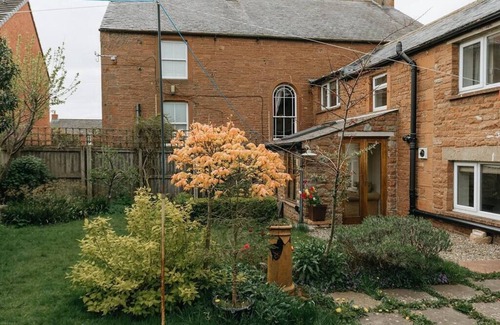 Welton House | ELM HOUSE COTTAGE / WALKING BREAK IN OUR TWO BED ACCOMMODATION IN HIGH HESKET,