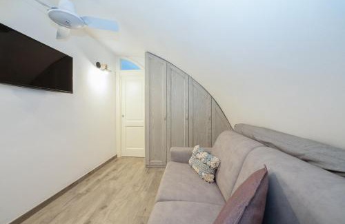 Procida Apartment | Elman House