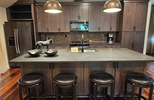 Lexington Apartment | Elmcrest Farm 1B Lexington Guest Apartment -Main House VRBO 3581789
