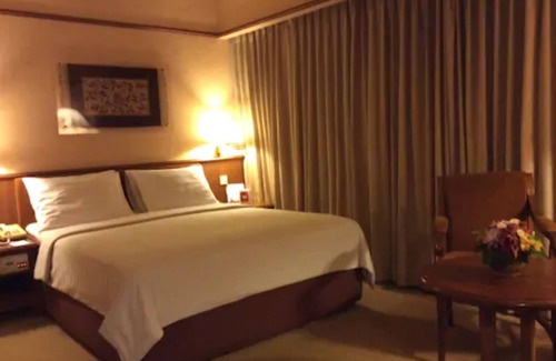 Surabaya Hotel | Elmi Hotel Surabaya