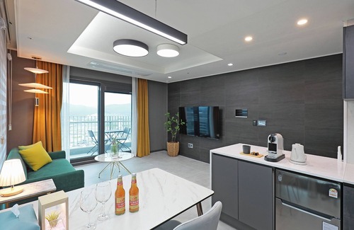 Busan Apartment | ElMomento Osiria