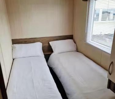Exmouth Resort | Elms Caravan with sea views at Devon Cliffs