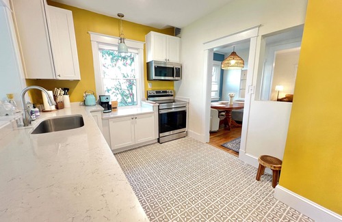 Richmond House | Elmsmere Bungalow