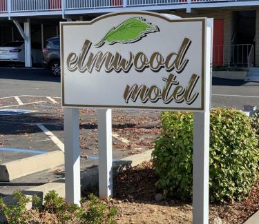 Auburn Hotel | Elmwood Motel