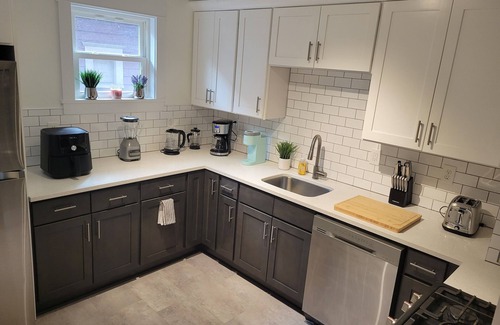 North Buffalo House | Elmwood Village Elegance: 2 bedroom + dedicated office