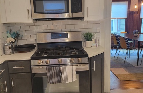 North Buffalo House | Elmwood Village Elegance: 2 bedroom + dedicated office