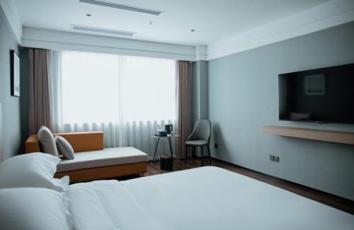 Pudong Hotel | Elong Me Hotel Shanghai Pudong Avenue