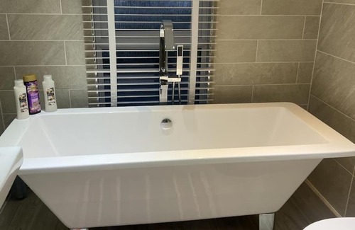 Wisbech Ski Chalet | Elora's Dream