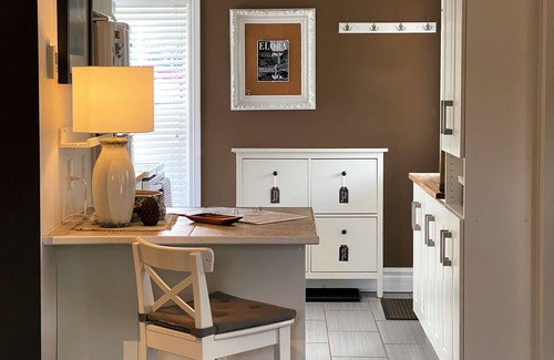 Elora Apartment | Elora Studio Apartment