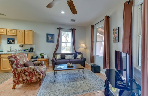 Eleven Mile Corner Apartment | Eloy Vacation Rental w/Community Pool & Courtyard