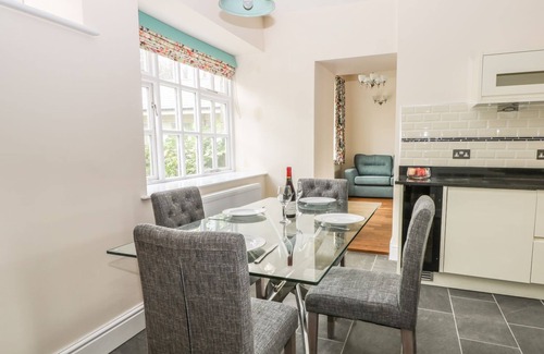 Lancaster Cottage | ELSA, pet friendly, with a garden in Lancaster