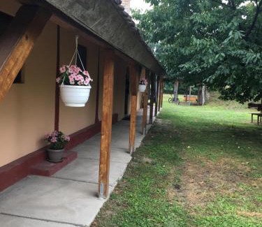 Dunafalva House | Elsa‘s Angelparadies