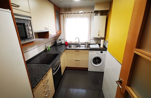 Premia de Mar Apartment | Elsi's Place, apartment next to the beach!