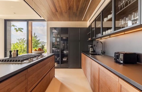 Playa Hermosa Cobano Villa | Elu-Architectural Masterpiece Amazing Ocean Views and Walk trail to the Beach