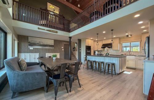 Miller Beach House | Elyon Hall