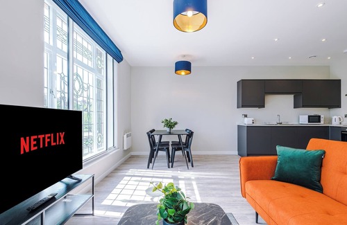 Southport Apartment | Elysée Suites - Lovely 2 Bed Flat in Southport