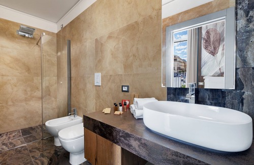 Sorrento City Centre House | Elys Suites