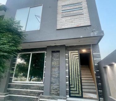 Faisalabad Apartment | Elysian Nest 2BR Apartment Abdullah Gardens