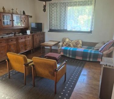 Orahovica Bed & Breakfast | Elza