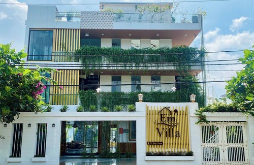 Huong Thuy Villa | Êm Villa 8 Bedrooms with Swimming Pool